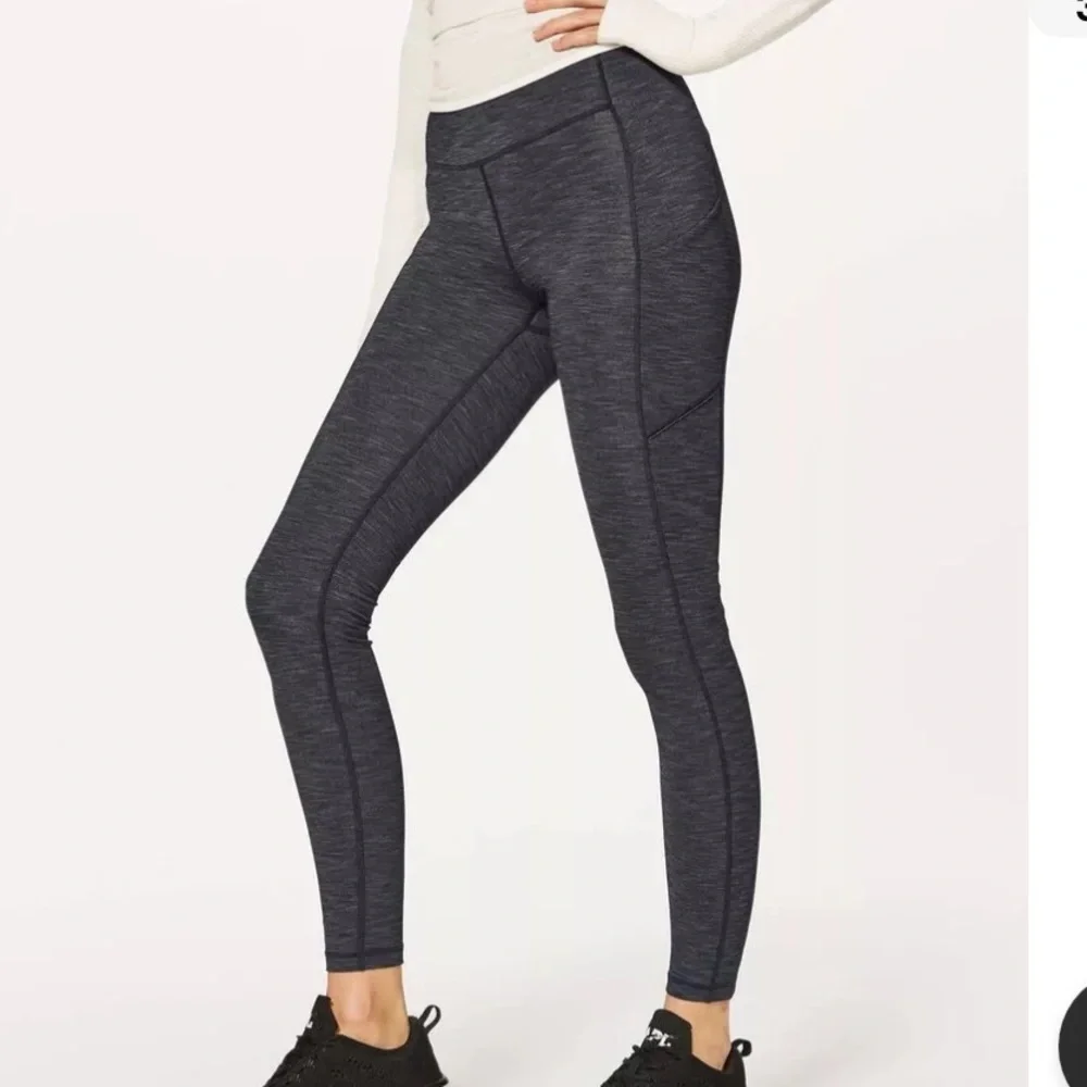 Lululemon Speed Up Tight *Full-On Luxtreme Brushed 28